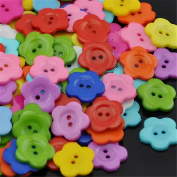 100 adet plastik düğme ayçiçeği DIY Aplikler / dikiş 2 delik 21mm PT81