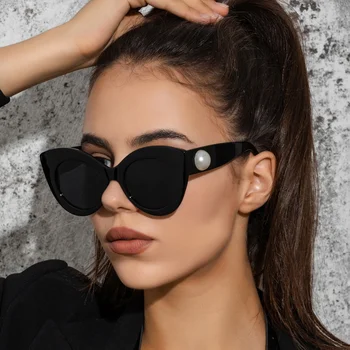 LONSY Yeni Retro Seksi Kedi Göz Güneş Kadınlar Lüks Moda Inci Bayanlar Vintage Marka Tasarımcısı Kadın Gözlükleri Óculos Gafas