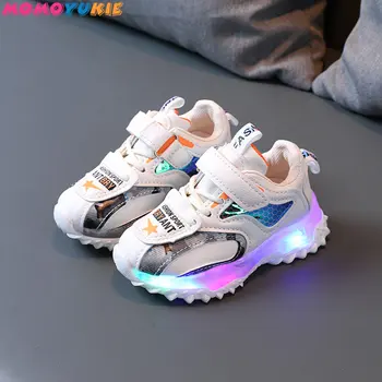 Sonbahar aydınlık Çocuklar rahat LED ışıkları spor ayakkabılar Çocuklar için Nefes Aşınmaya dayanıklı Parlayan koşu ayakkabıları rahat